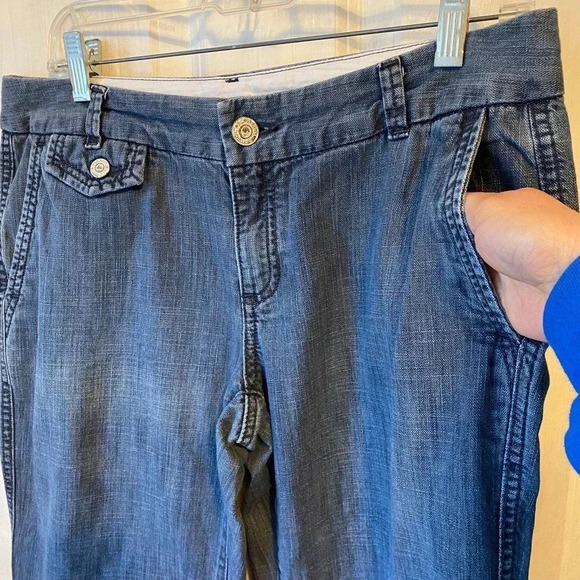 Banana Republic Cotton Flared leg Blue Jeans Women Size 8 Pockets - Picture 6 of 9